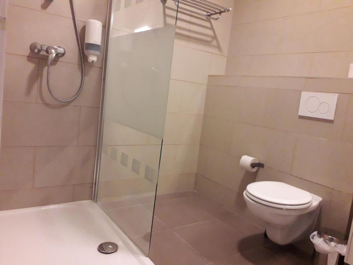 Hotel Auberge Van Strombeek Jette Exteriér fotografie